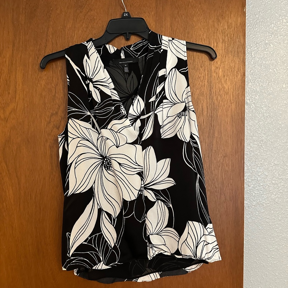 White House Black Market Black and White Floral Blouse